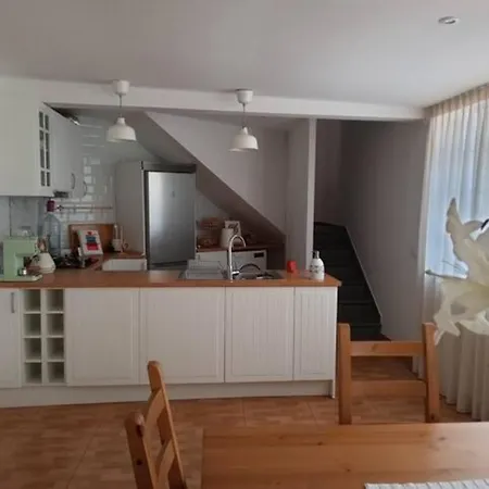 Precioso Con Terraza En Piso Superior Holiday home *