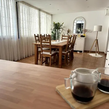 Precioso Con Terraza En Piso Superior Holiday home *